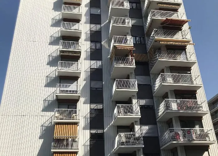 アパート Grand Lumineux Avec Balcon Et Wifi, Avec Piscine - Fr-1-555-122